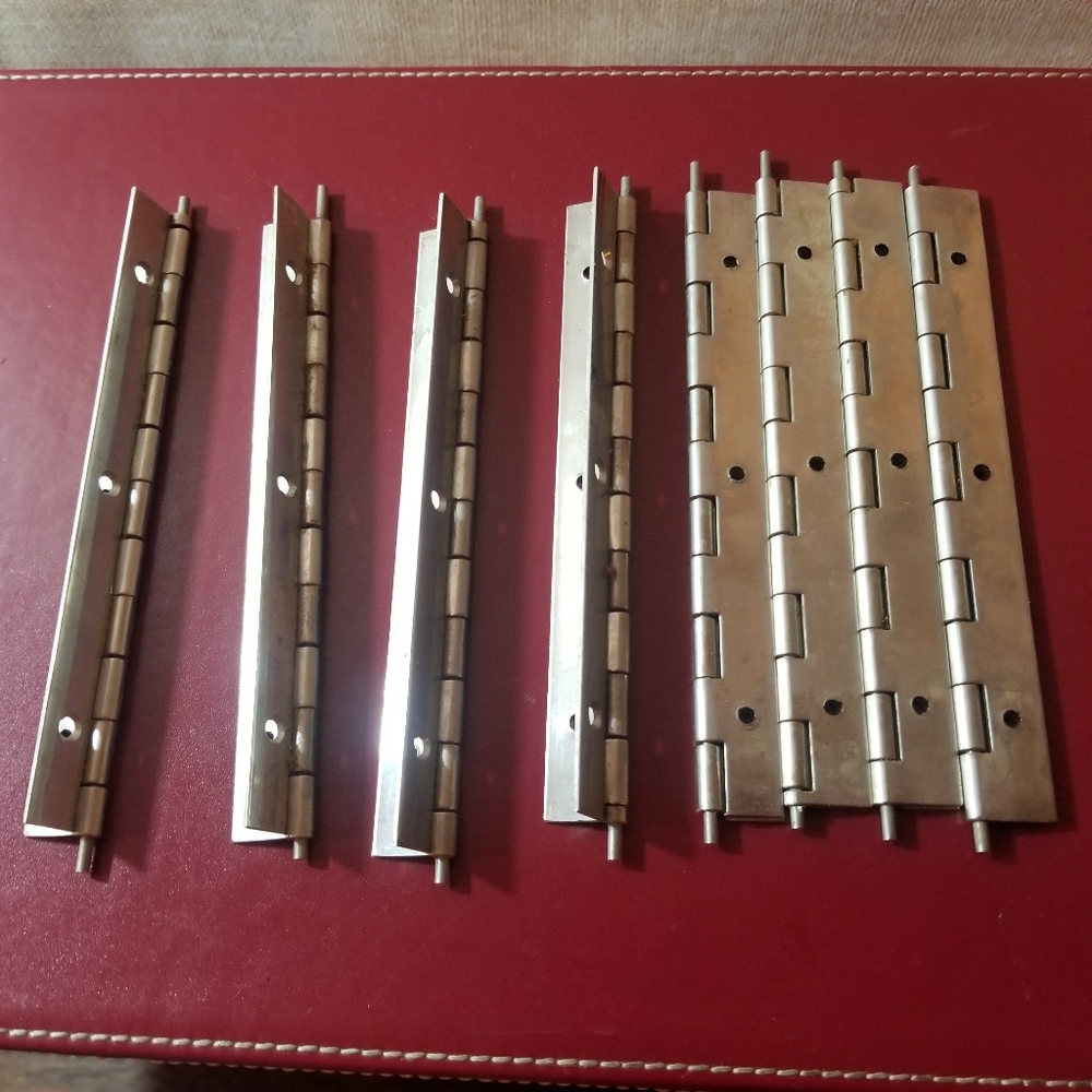 Lot of 8 hinges with pins 6"